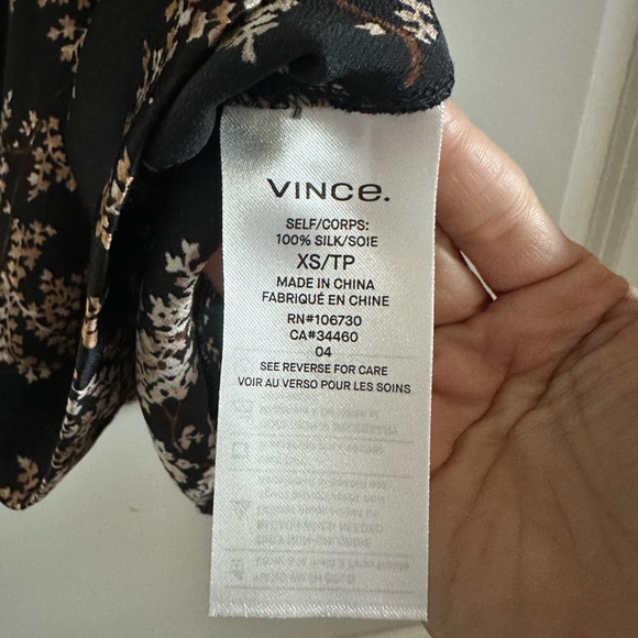 NWT Vince Brand Black and Cream Floral Long Sleeve Dress - Size XS - Picture 9 of 15
